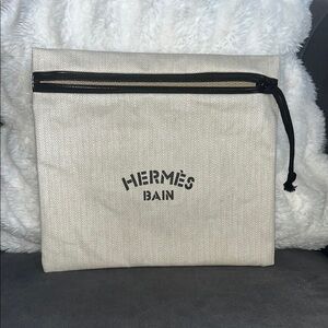Hermes toiletry pouch